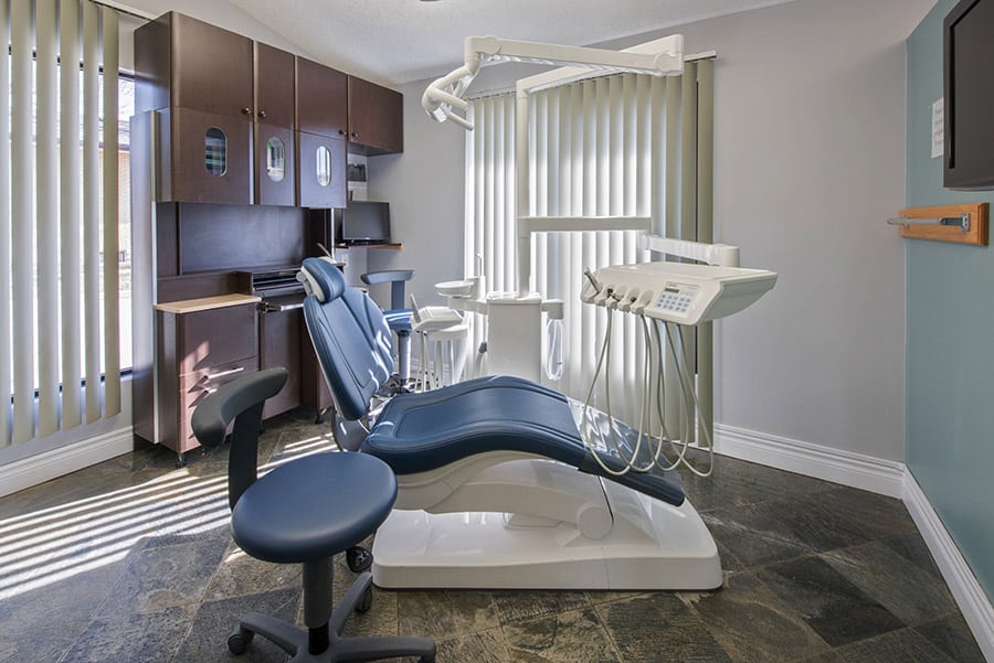 Kitchener Dentist | Boeriu Implant Dentistry